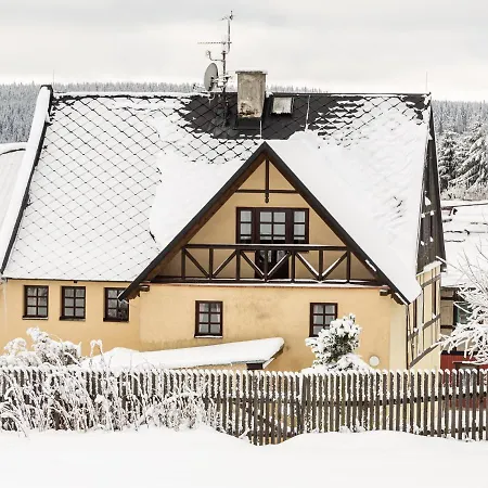 Chalupa Hrazdenka V Krusnych Horach Horni Blatna Exterior photo