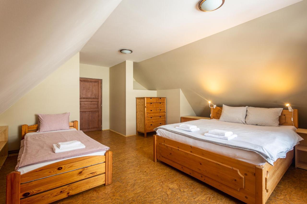 Hrazdenka V Krusnych Horach Holiday home *